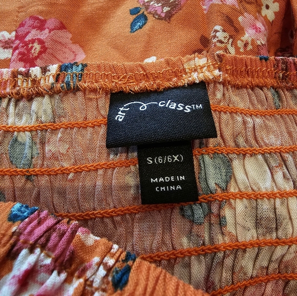 HP🎊Smocked Bodice Long Sleeve Dress - Art Class - Picture 7 of 8